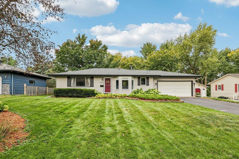 10816 Nord Ave S, Bloomington, MN 55437