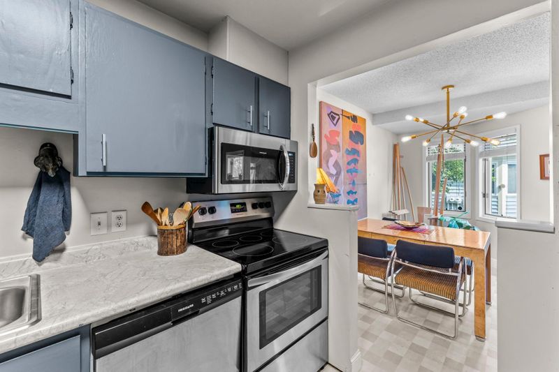 2618 Oakland Ave, Minneapolis, MN 55407