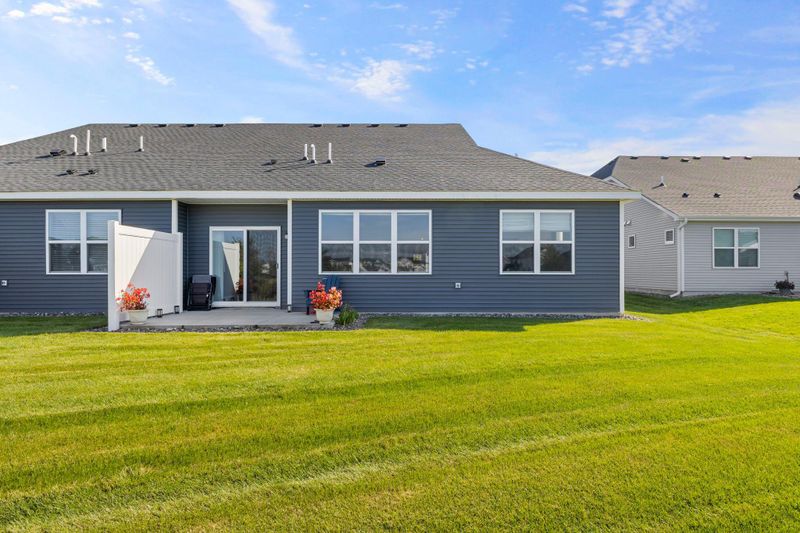 12503 Waterside Ct, Rogers, MN 55374