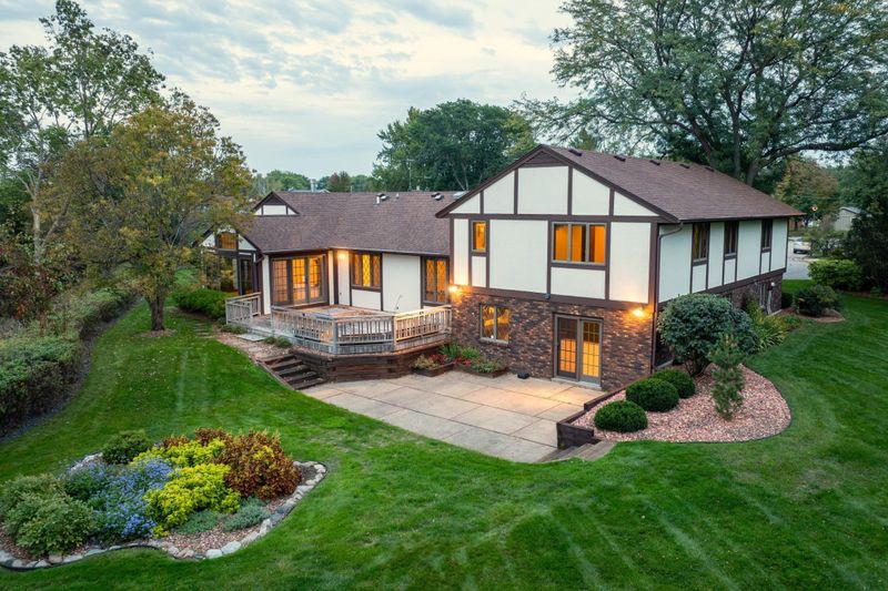 4336 Lookout Ln, Red Wing, MN 55066