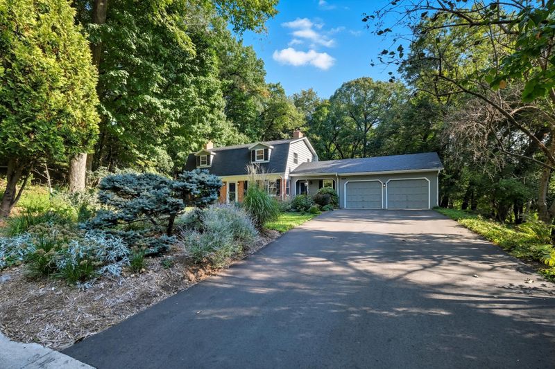 4829 Lamplighters Ln, Minnetonka, MN 55345