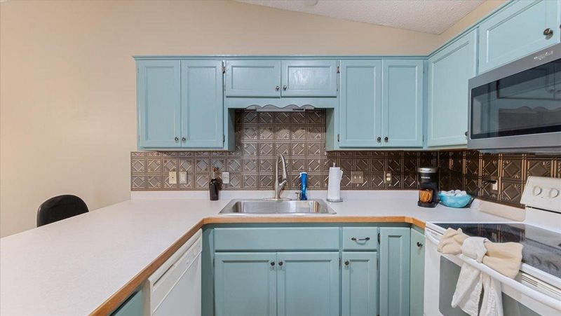 290 12th St NE, Milaca, MN 56353