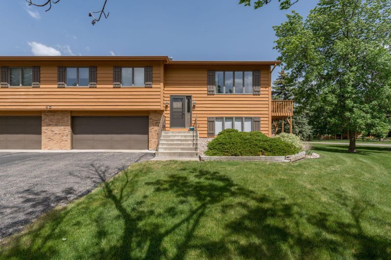 45 Restless Ct #101, North Mankato, MN 56003