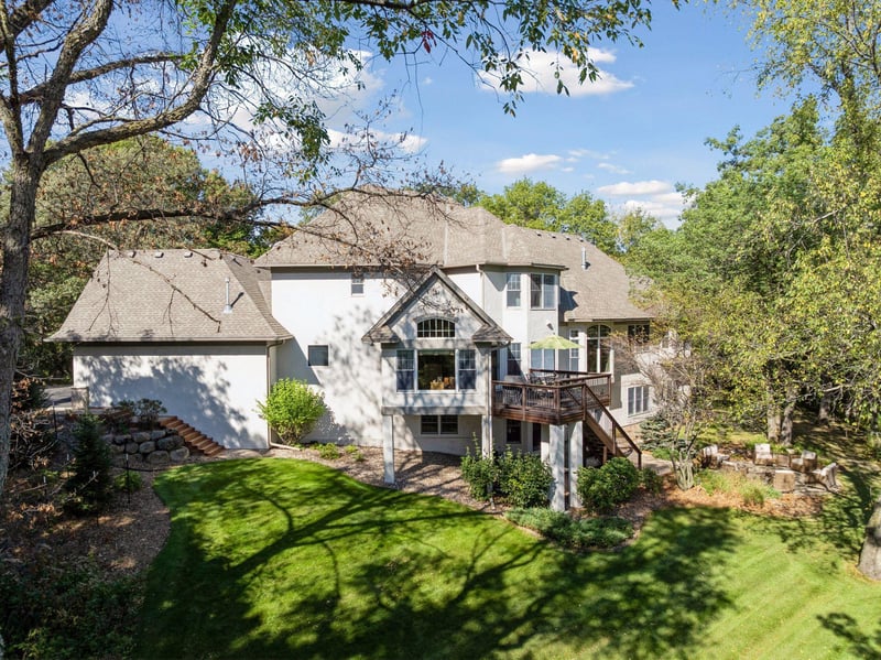 6 Blue Flag Ct, North Oaks, MN 55127