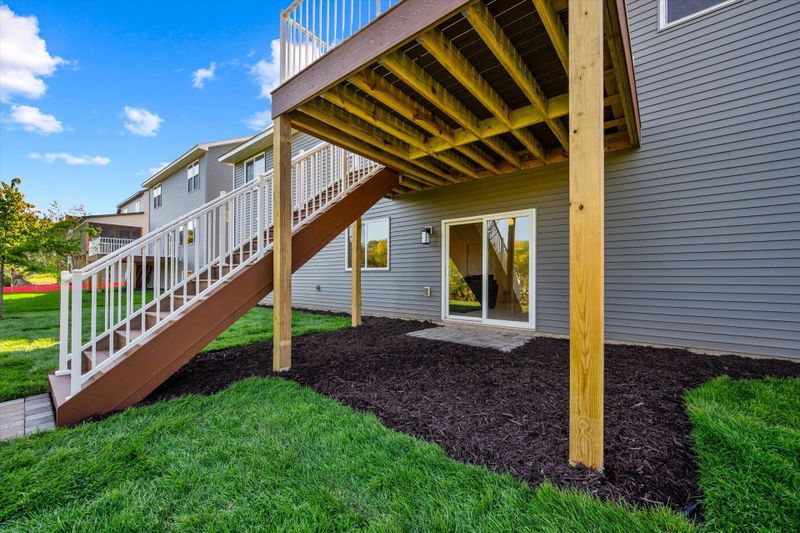 1949 S Lusitano St, Shakopee, MN 55379