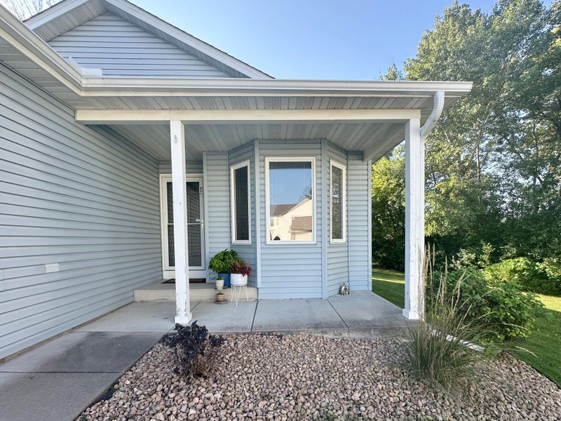 8000 Benjamin St NE, Spring Lake Park, MN 55432