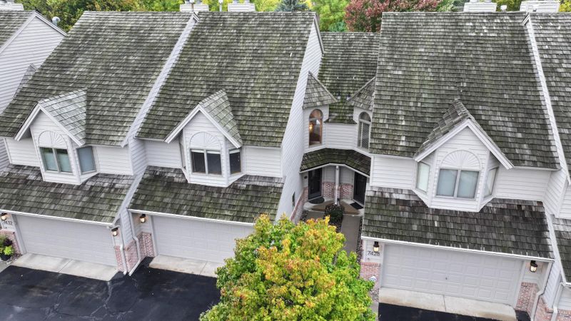 7430 Cahill Rd, Edina, MN 55439