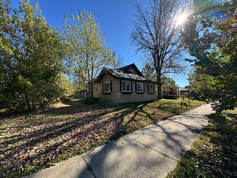524 NE 4th Ave, Grand Rapids, MN 55744