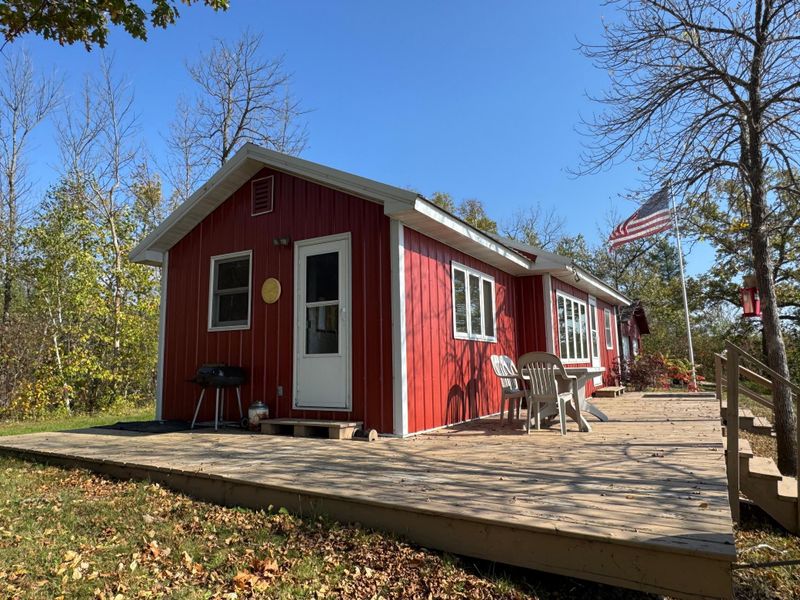2247 Deep Portage Dr NW, Backus, MN 56435