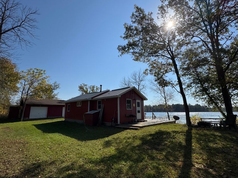 2247 Deep Portage Dr NW, Backus, MN 56435