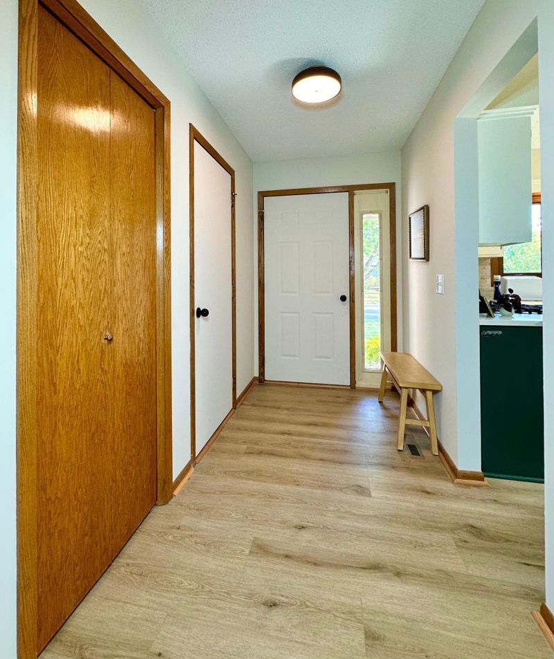 5591 Albert St, Shoreview, MN 55126