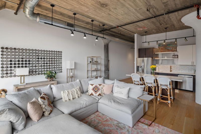 618 Washington Ave N #505, Minneapolis, MN 55401