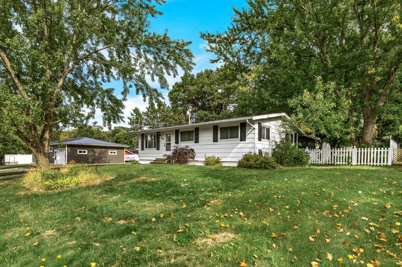 1208 E Laneville Ave, Durand, WI 54736