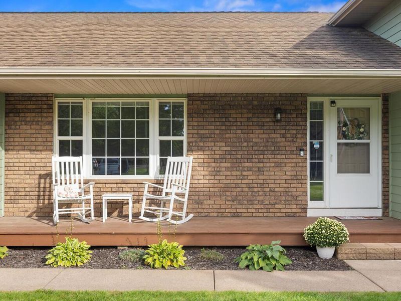 24857 Kettle River Blvd, Forest Lake, MN 55025