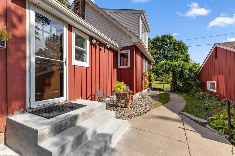 1578 Albemarle St, Saint Paul, MN 55117