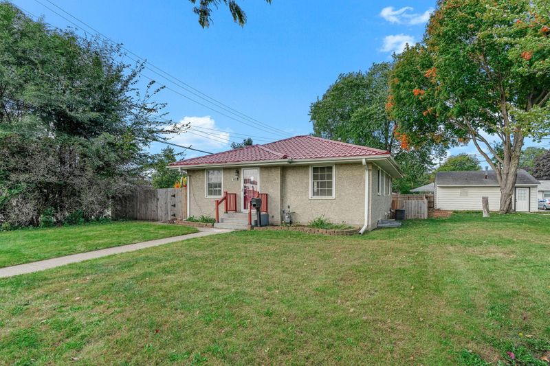 1456 6th Ave S, South Saint Paul, MN 55075
