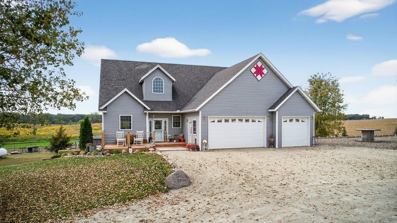 5234 SE 74th Ave, Claremont, MN 55924