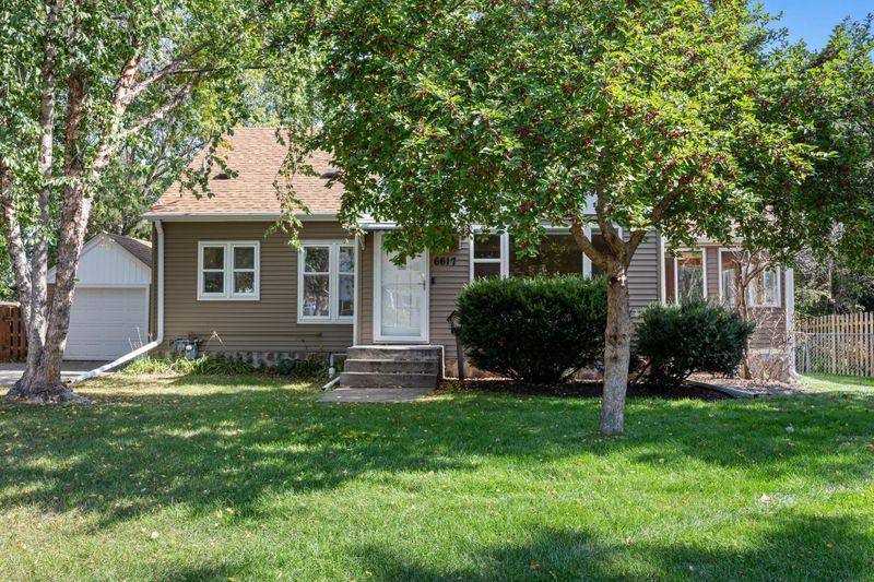 6617 Park Ave, Richfield, MN 55423