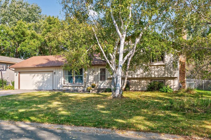 10332 108th Ave N, Maple Grove, MN 55369