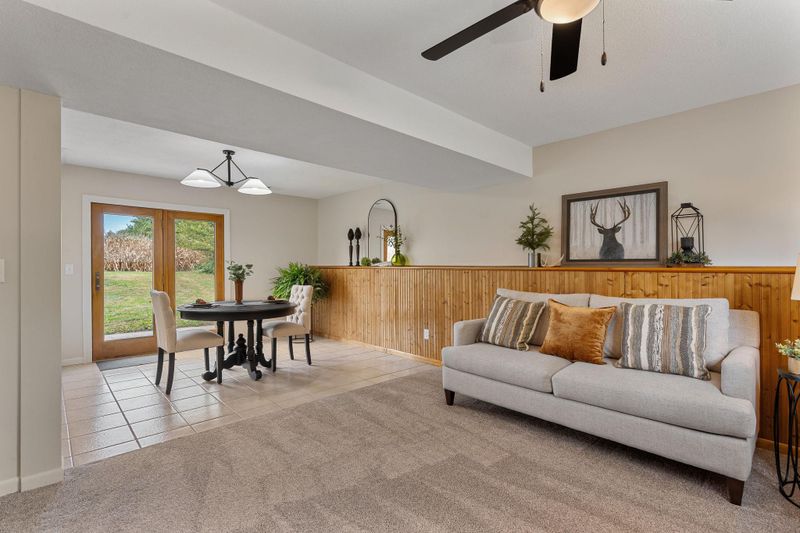 105 4th St SW, Medford, MN 55049