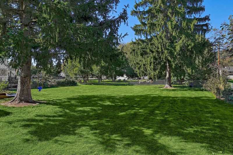 418 2nd St N, La Crescent, MN 55947