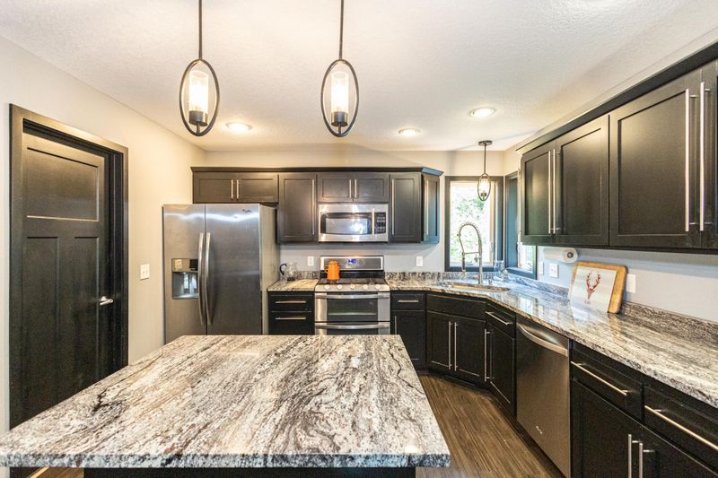 31471 Rochester St NE, Cambridge, MN 55008