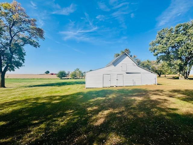 429 Cotter St, Iona, MN 56141