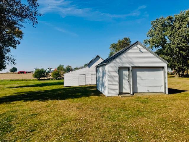 429 Cotter St, Iona, MN 56141
