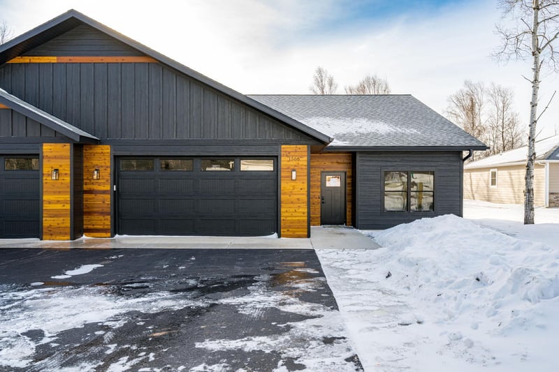 1566 Carlton Ave W, Cloquet, MN 55720