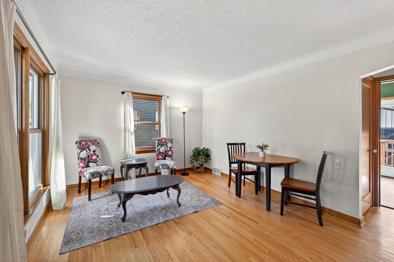 2542 4th Ave E, North Saint Paul, MN 55109