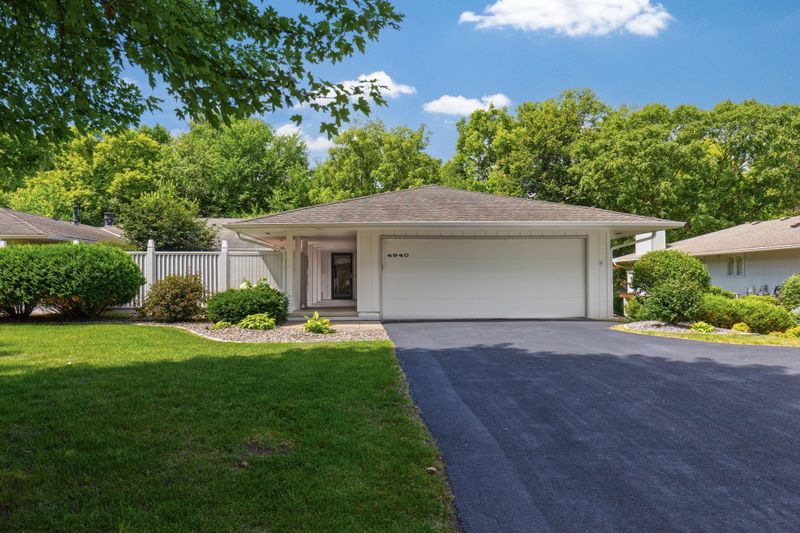 4940 Regents Walk, Excelsior, MN 55331