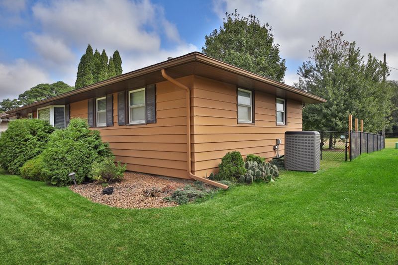 1001 15th St SW, Austin, MN 55912