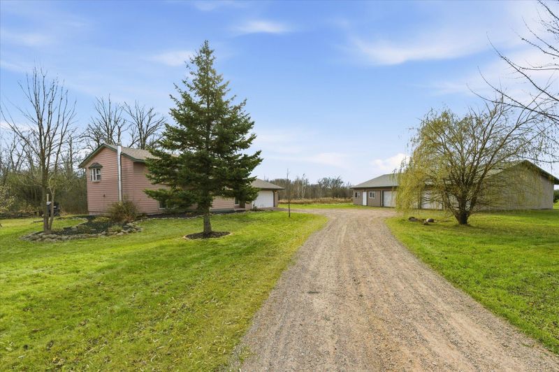 9233 140th St, Milaca, MN 56353