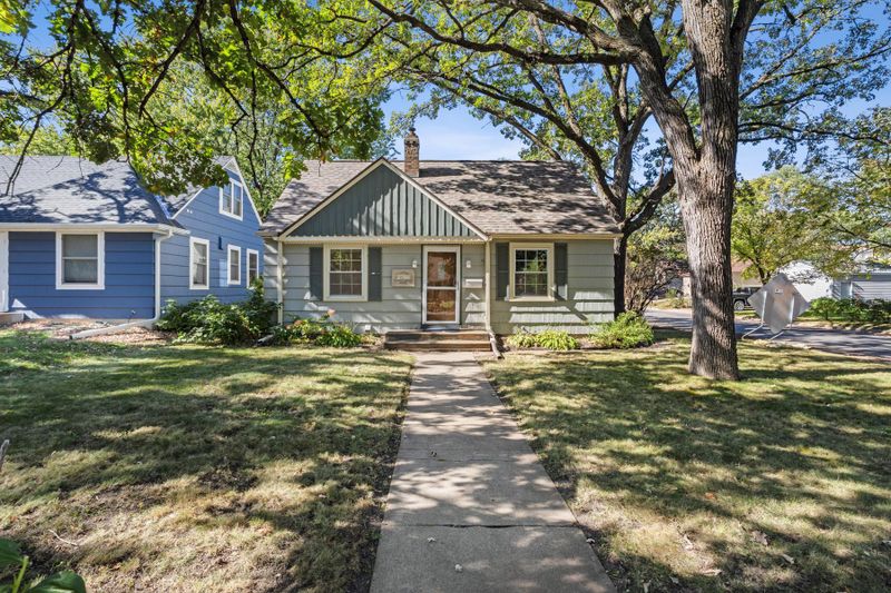 2700 Georgia Ave S, Saint Louis Park, MN 55426