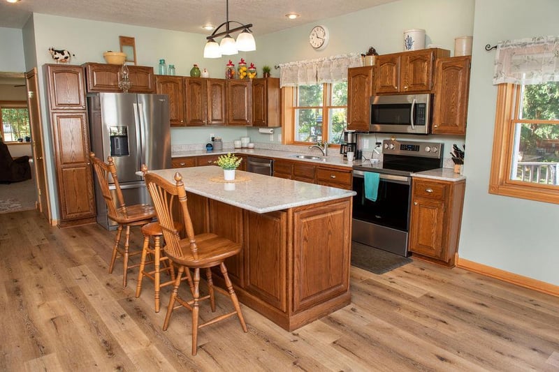 114 Fillmore St E, Wykoff, MN 55990