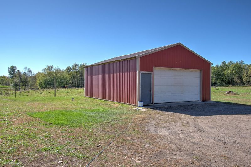 1964 313th Ave NE, Cambridge, MN 55008