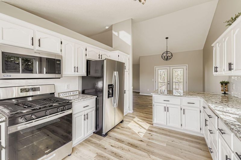17597 Fillmore St NW, Elk River, MN 55330