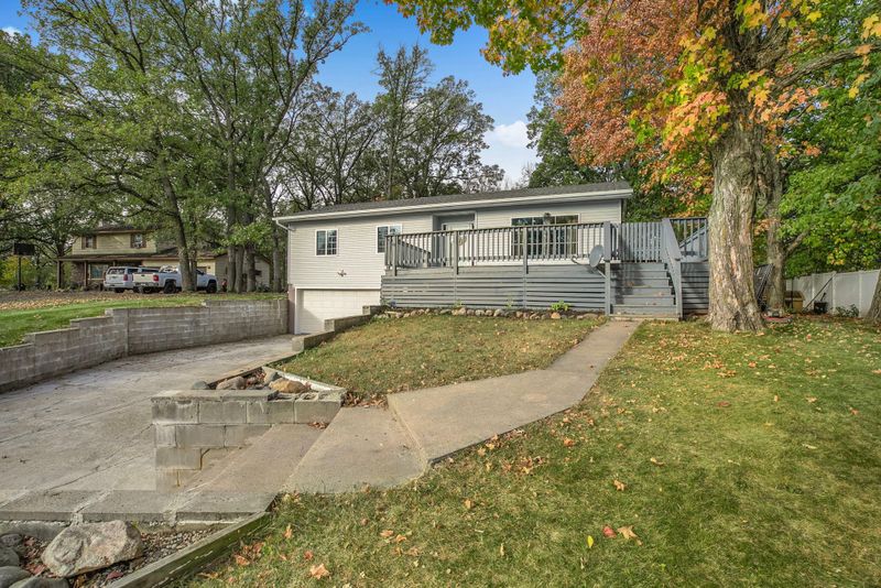 611 6th St SE, Long Prairie, MN 56347