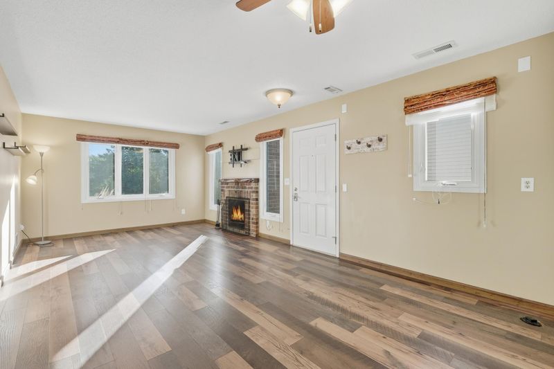 4715 Sunne Point, Eagan, MN 55122