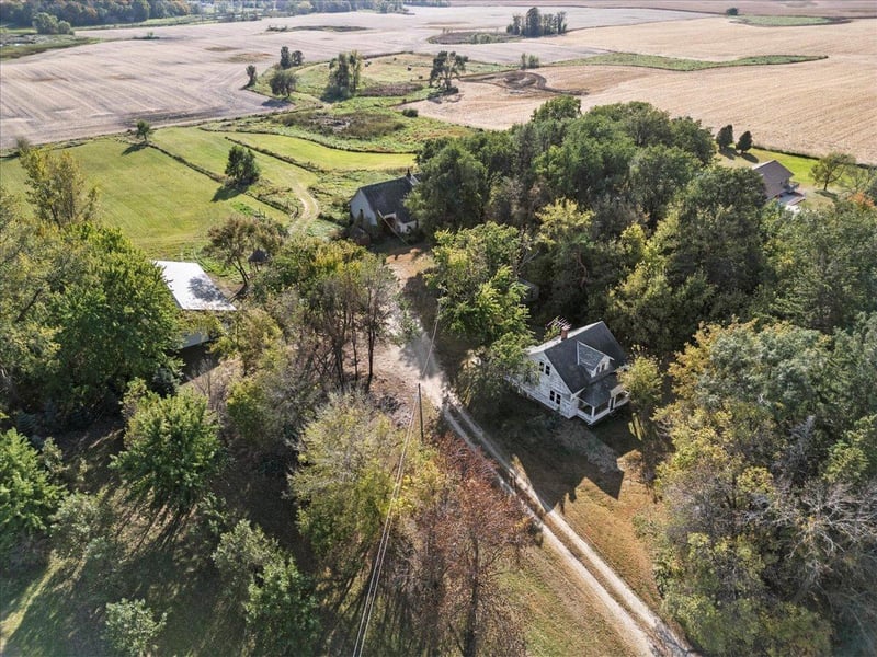 8785 110th St SW, Howard Lake, MN 55349