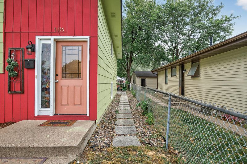 5136 James Ave N, Minneapolis, MN 55430