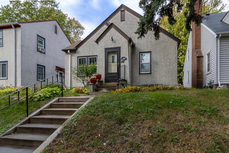 2354 Mckinley St NE, Minneapolis, MN 55418