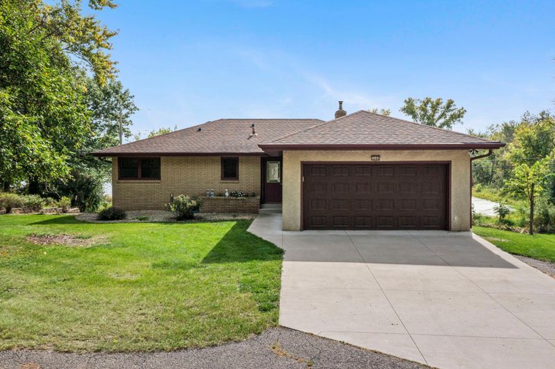 3680 Milton St N, Shoreview, MN 55126