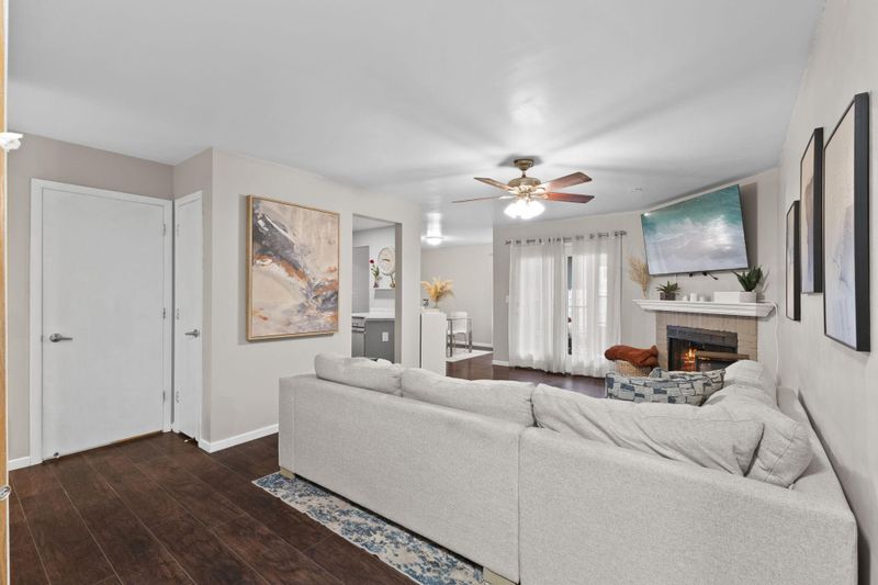7471 W 110th St, Bloomington, MN 55438