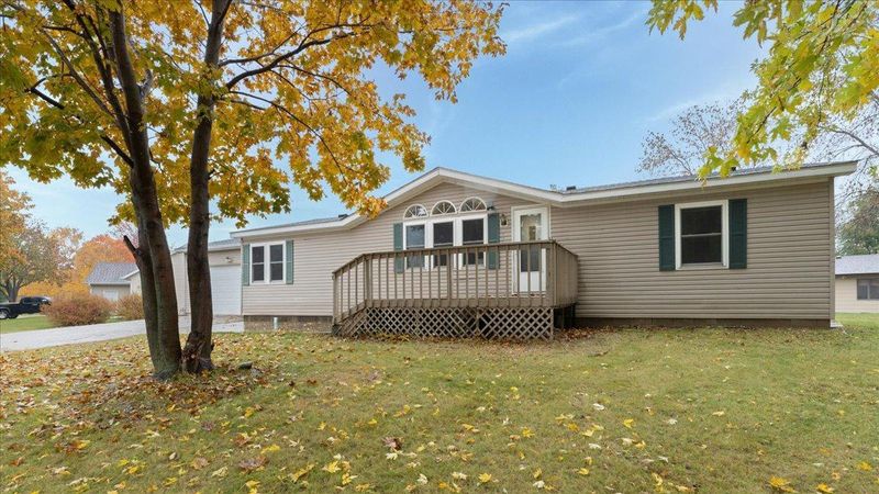 3209 3rd Ave NW, Willmar, MN 56201