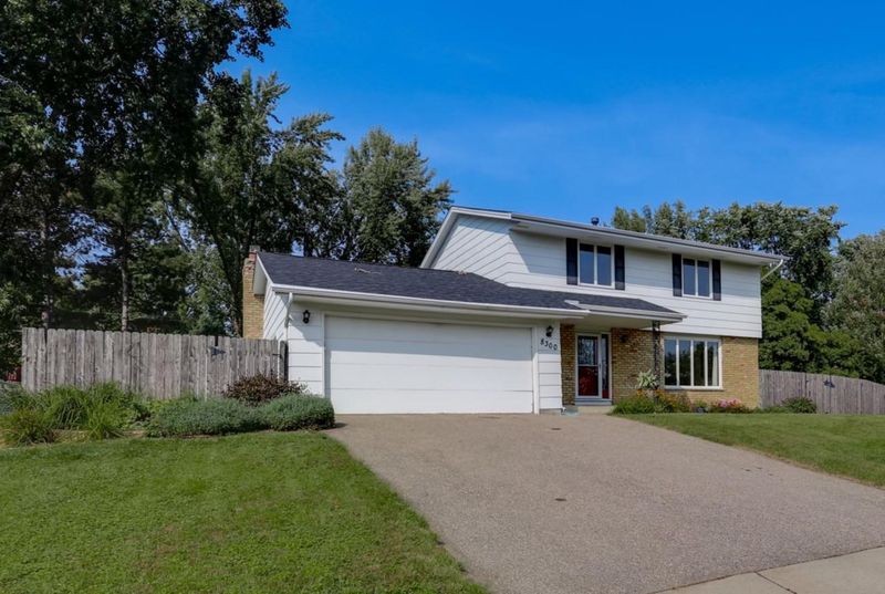 8300 28th Ave N, New Hope, MN 55427
