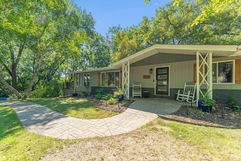 3345 Xenium Ln N, Plymouth, MN 55441