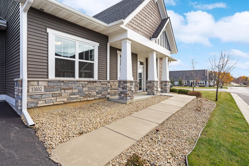 13692 Brookview Pa, Rosemount, MN 55068
