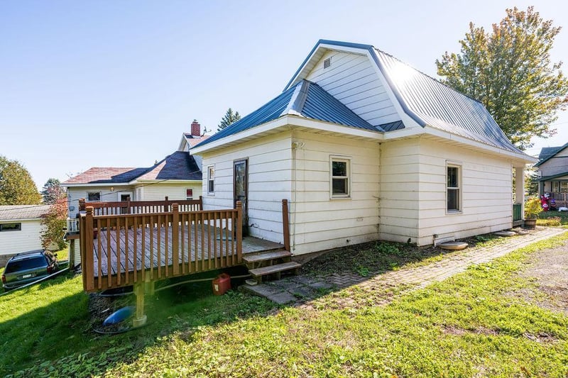 6009 Tacony St, Duluth, MN 55807