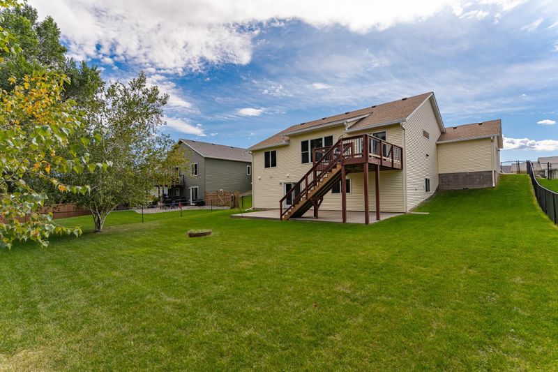 2599 Stacy St SE, Rochester, MN 55904